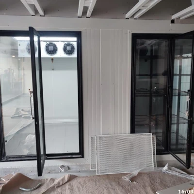 Diseño puertas de cristal cuartos fríos